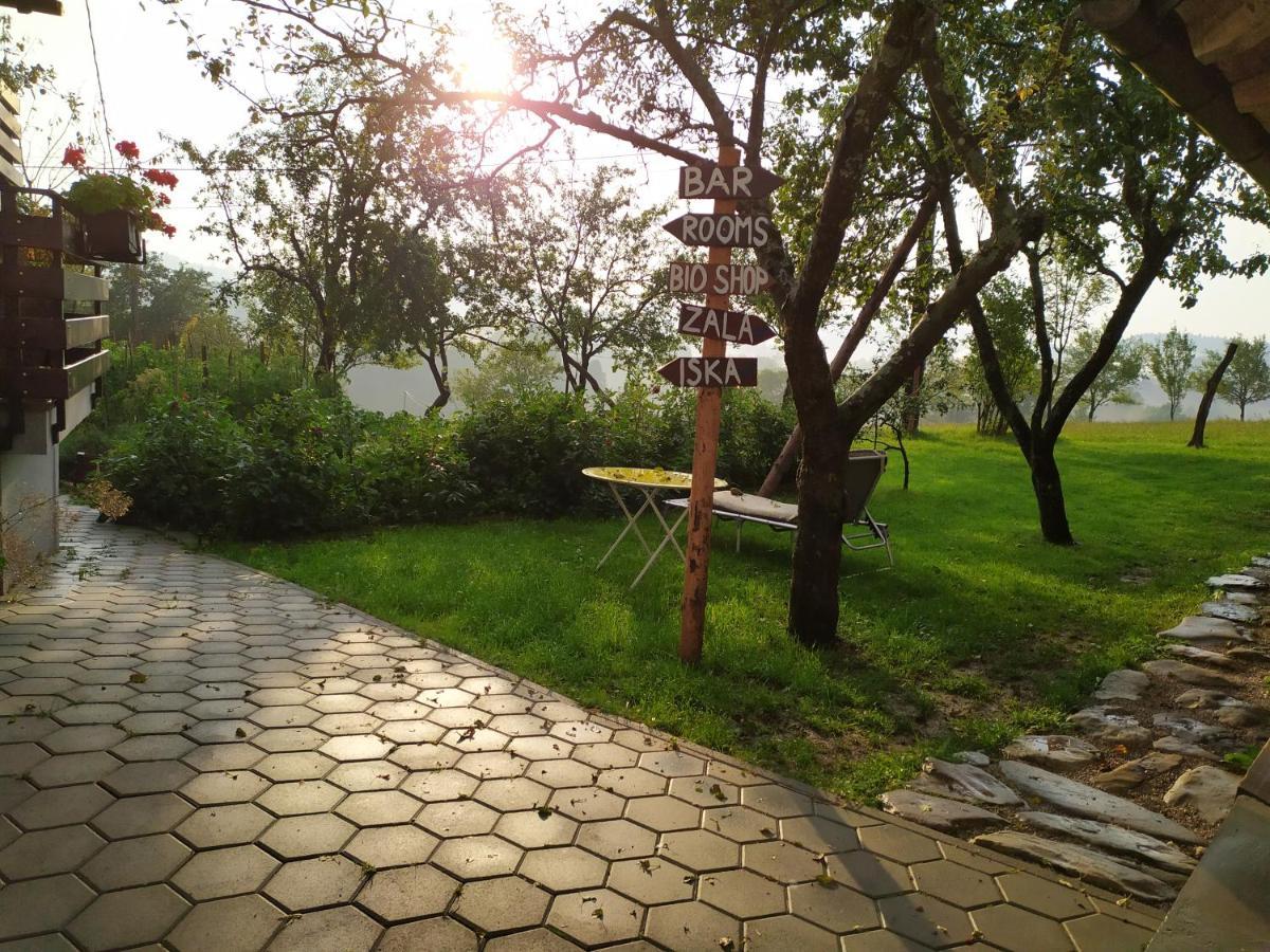 Вилла Tourist Farm Strle With Great Local Food Церкница Экстерьер фото