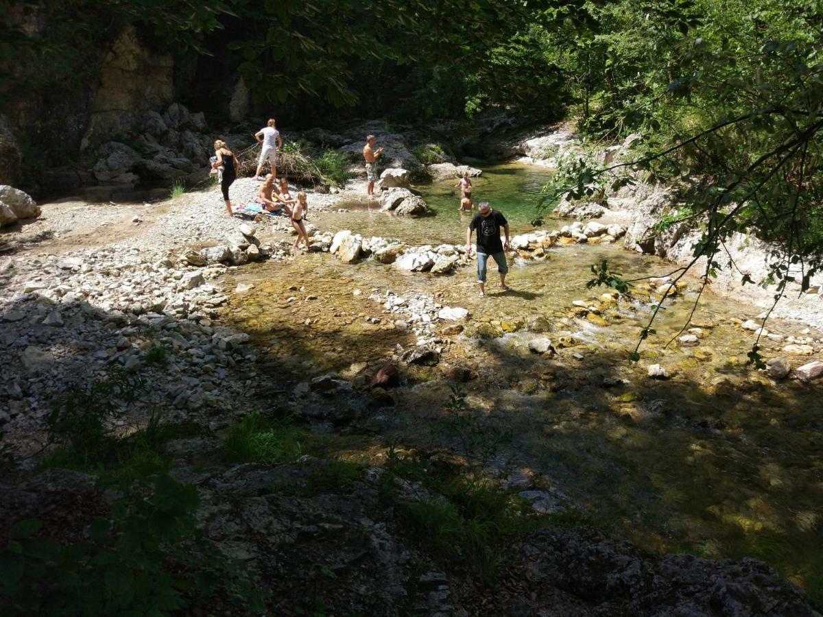 Вилла Tourist Farm Strle With Great Local Food Церкница Экстерьер фото